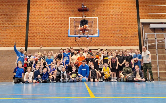 Eindejaarstoernooi Basketbalvereniging Vikings Hardenberg